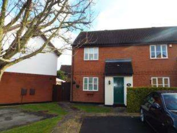 2 Bedroom End of Ter...